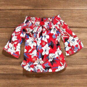 Jennifer Lopez - Women's Round Neckline or Off the Shoulder Blouse